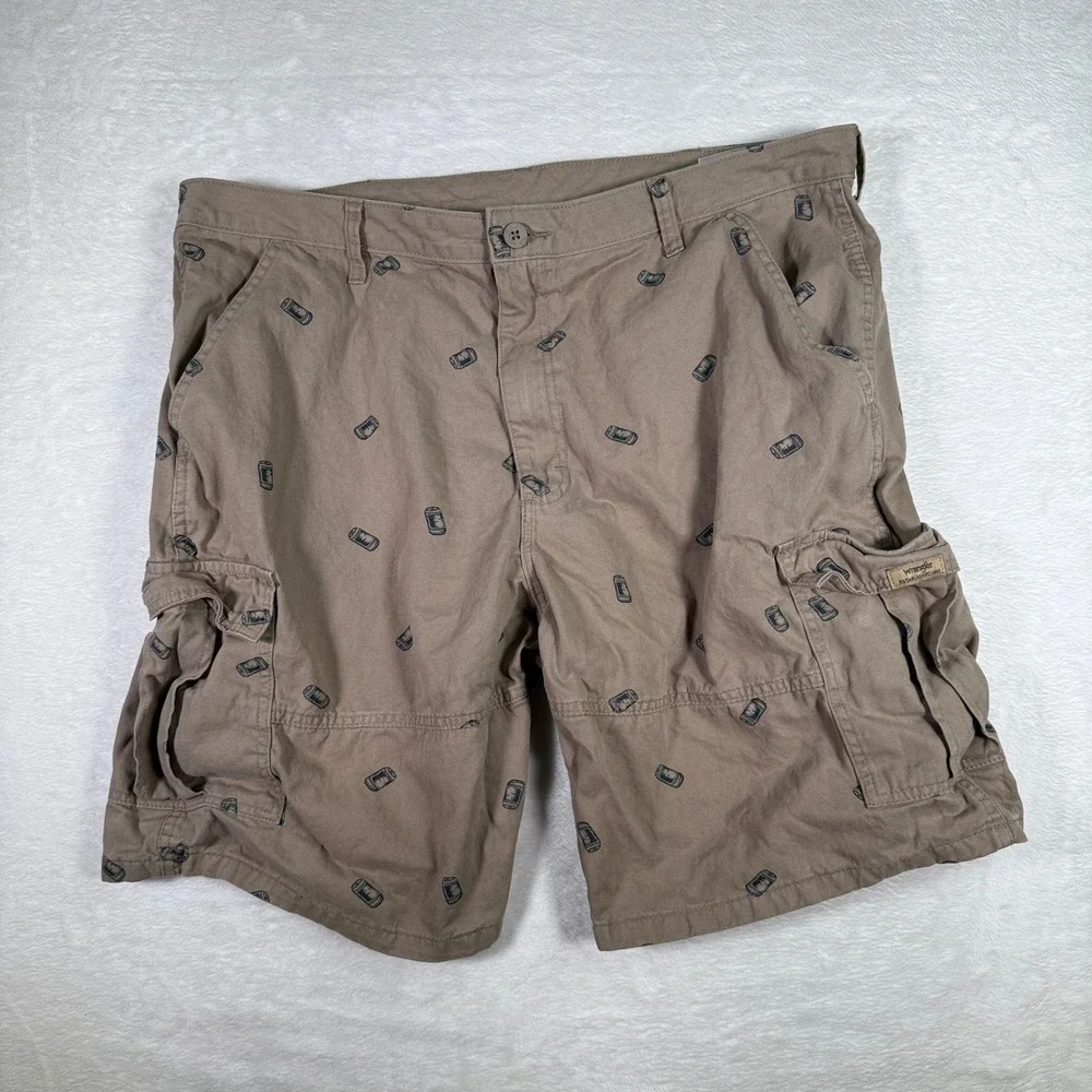 Wrangler Mens Khaki Barrel Print Cargo Shorts Size 40